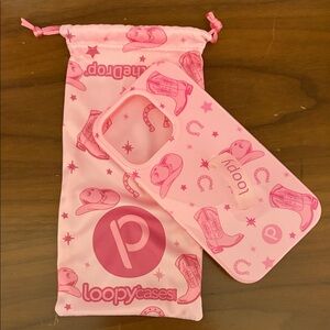 NWT Lefty iPhone 15pro Loopy Case